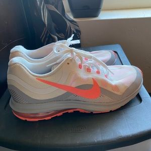 Nike sneakers size 8.5 woman’s